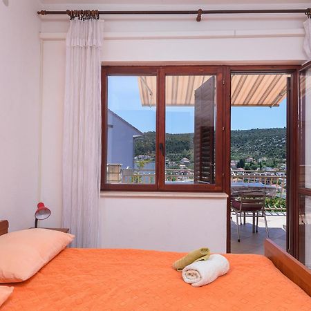 Apartment "Turista" Marina Bagian luar foto